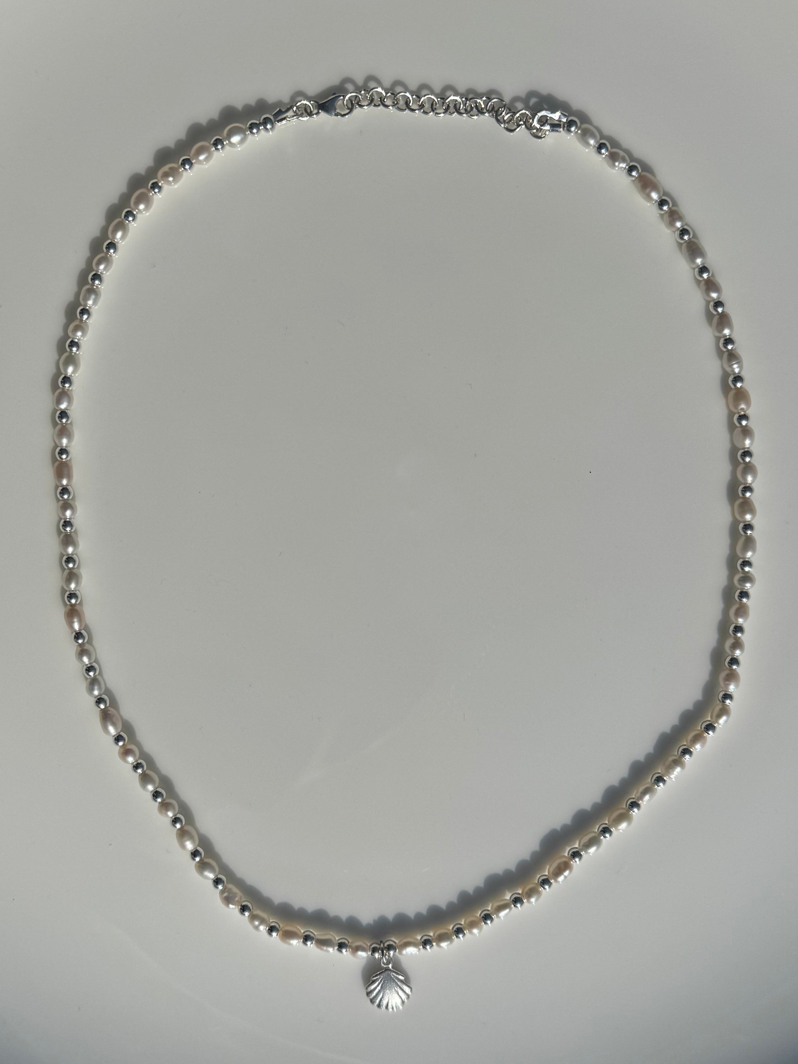 Pearl Seashell Necklace Silver