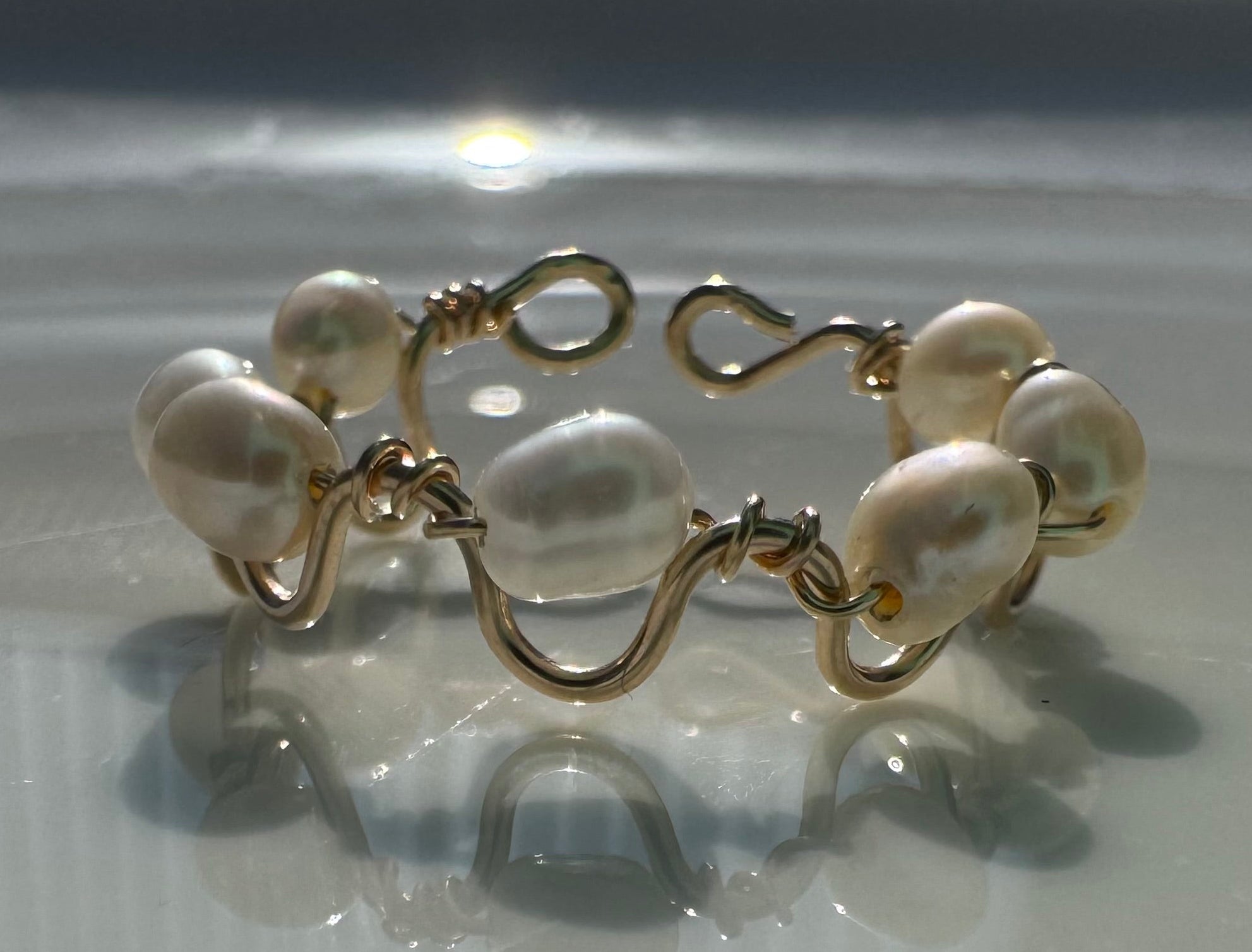 Wavy Pearl Ring