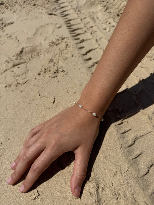 Gold and Pearl Braceler